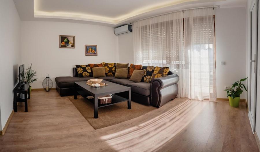 Apartmani Jovcic Leskovac  Dış mekan fotoğraf
